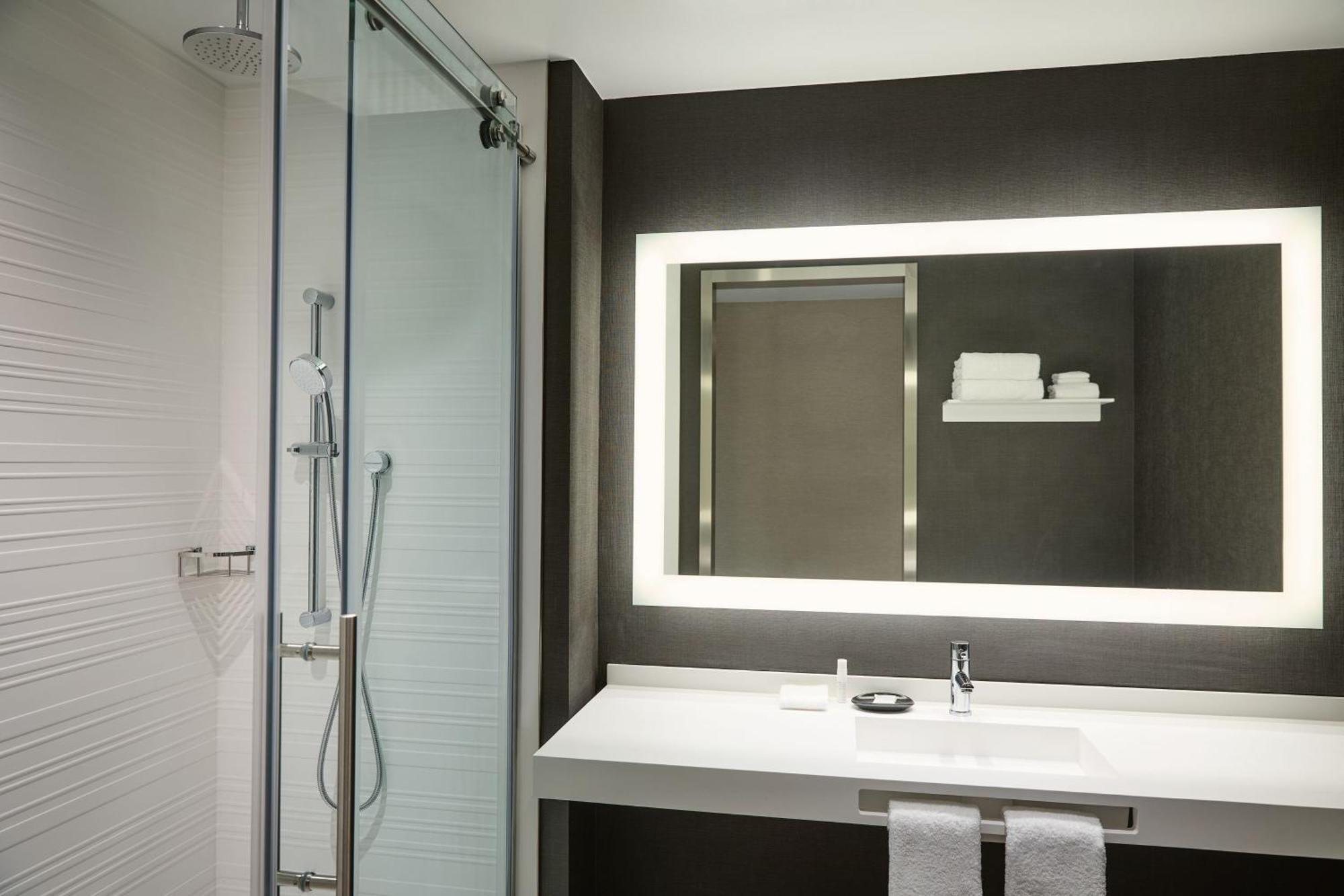 Ac Hotel By Marriott Kansas City Downtown Luaran gambar